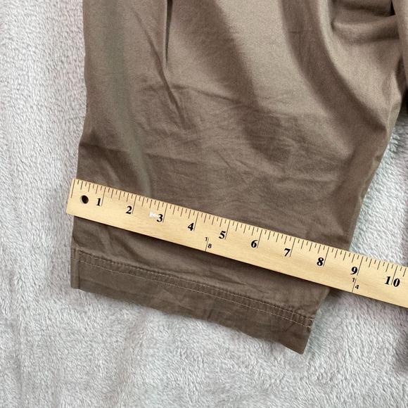 Lee Shorts Womens 10 Medium Relaxed Chino Mid Rise Stretch Waist Brown Casual - Picture 7 of 12
